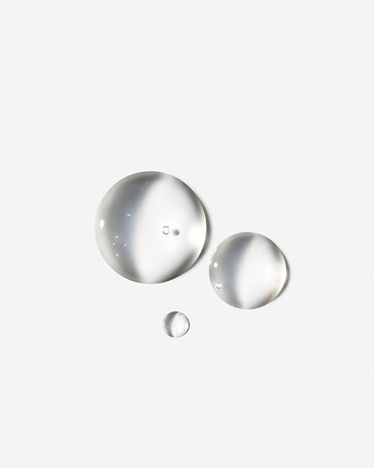 Qu’est-ce que l’acide lactique ? Zoom sur cet exfoliant doux pour une peau lumineuse et jeune !