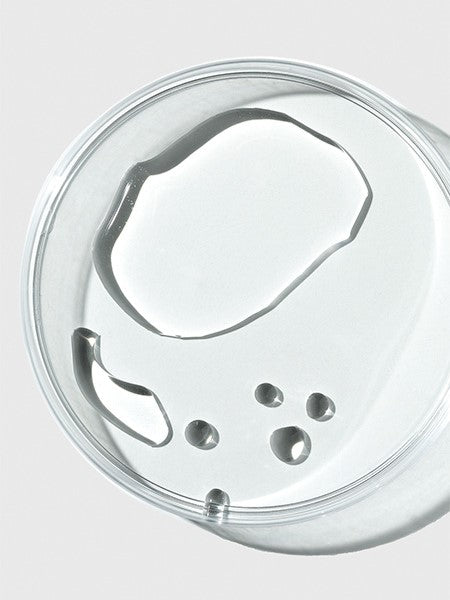 Acide lactique, acide glycolique ou acide salicylique ? Quel type d’acide exfoliant choisir selon votre type de peau ou vos besoins ?