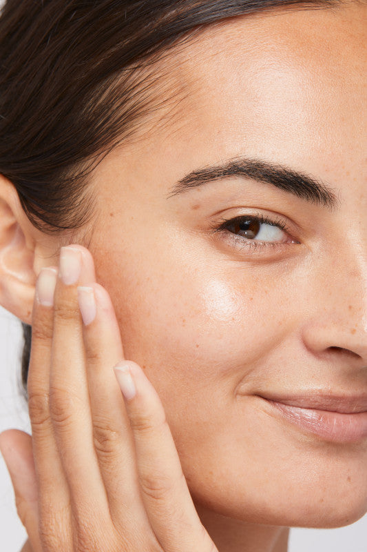 Cicatrices d’acné : 4 conseils pour les éliminer